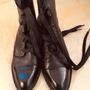* HOLIDAYS SALE * Massimo Dutti Black Leather Combat Boots